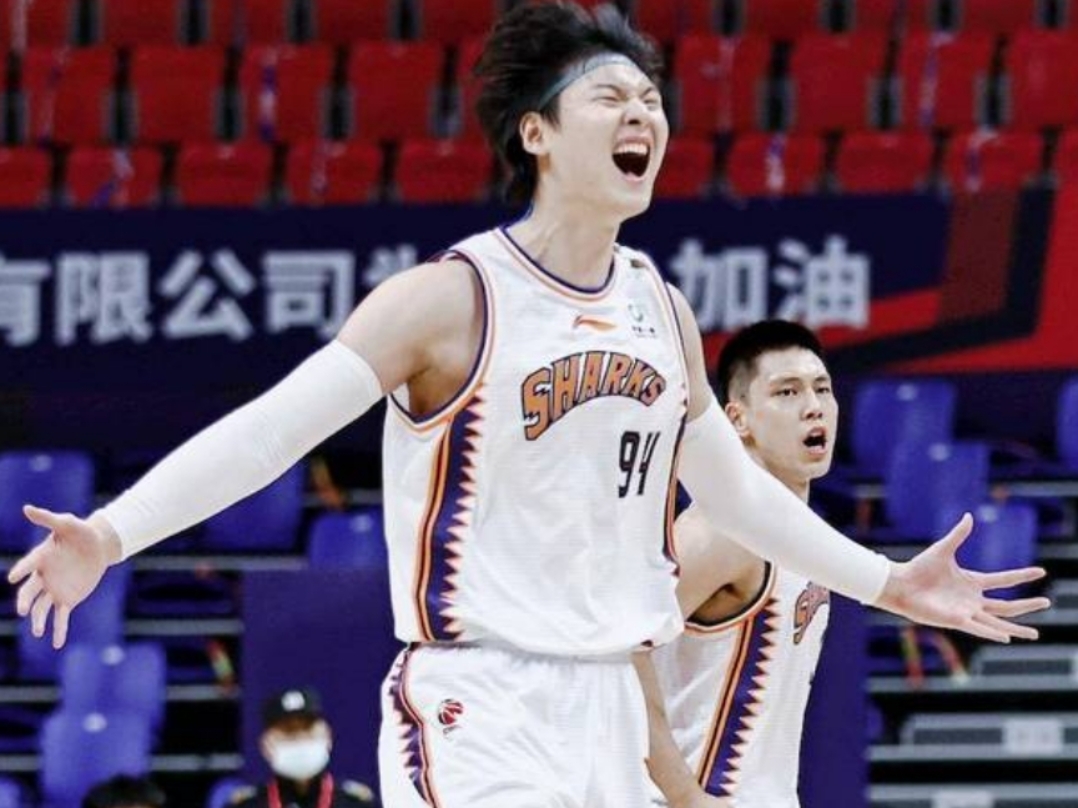 包含福建男篮不敌上海男篮，遭遇败仗的词条